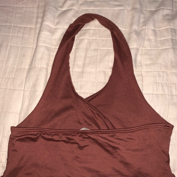 Halter top - Picture 3 of 3